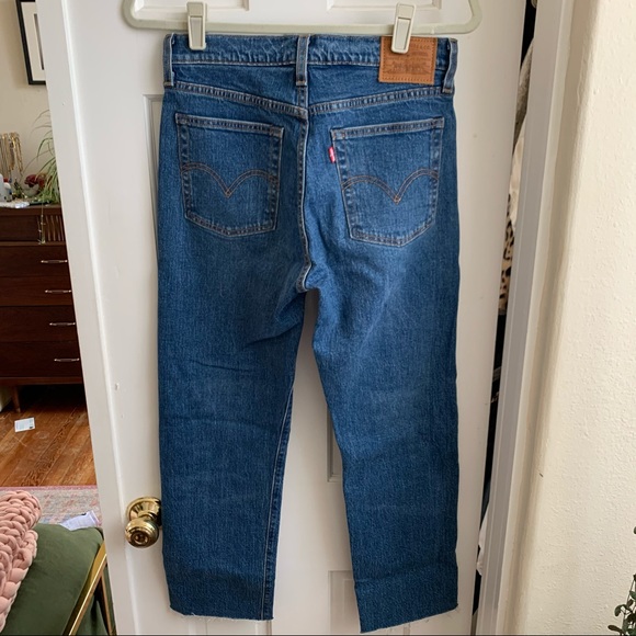 Levi’s Wedgie Fit Straight Leg Jeans - Picture 5 of 12